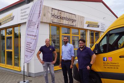 Schreiner C. Hockenberger, B&uuml;rgermeister M. Abstein, Ortsb&uuml;rgermeister M. Kl&ouml;s